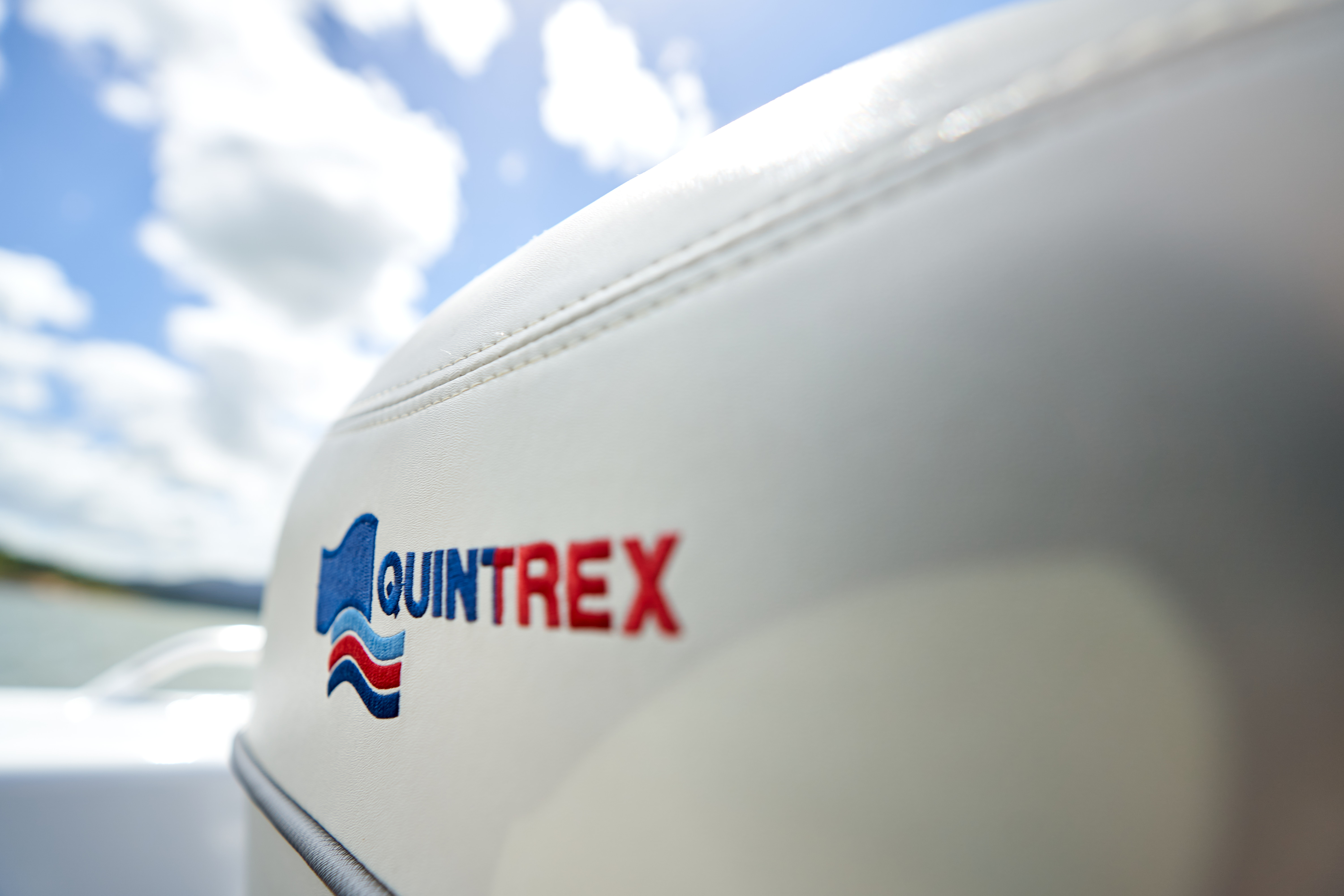 white quintrex hornets boat |  comfort bundle